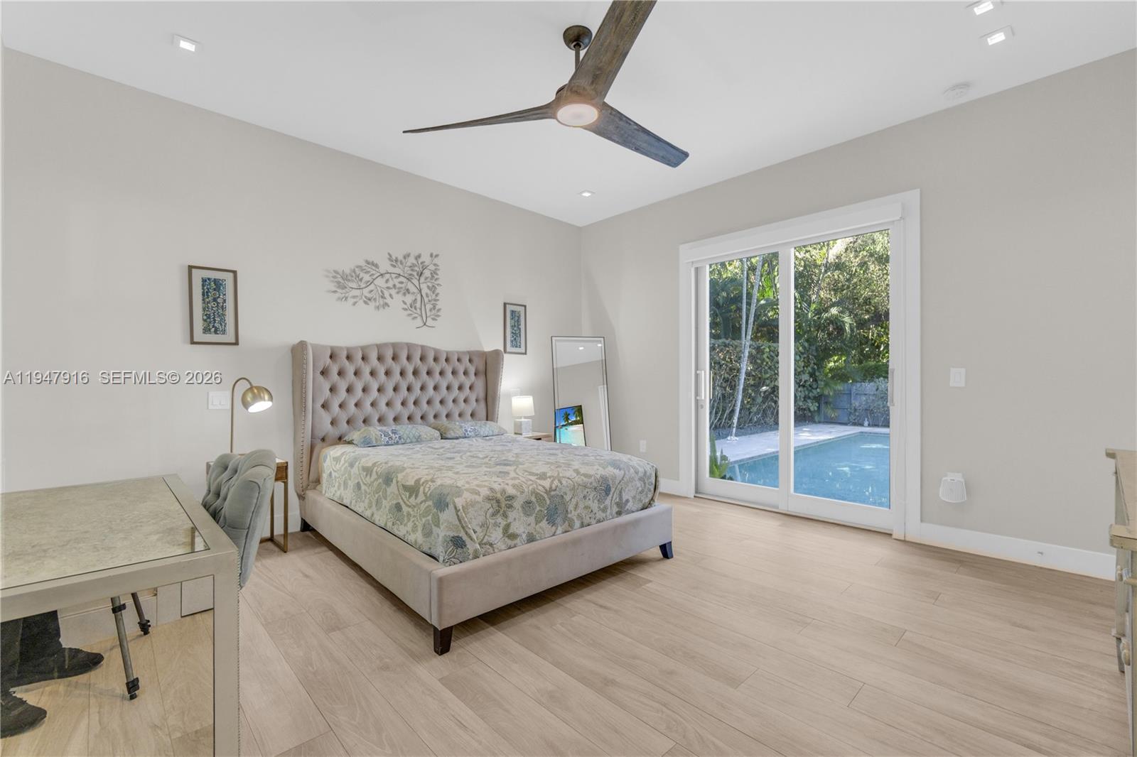 AMD PL GRIFFING BISCAYNE - Residential