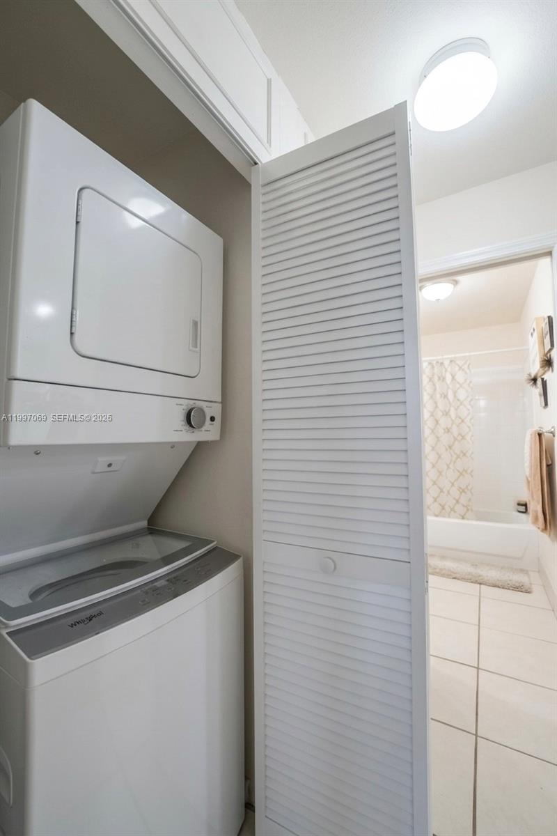 CARIBBEAN AT BOCA BAYOU C - Residential