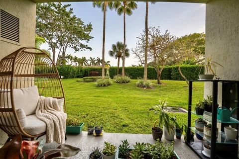 27 Royal Palm Way 102 Boca Raton FL 33432