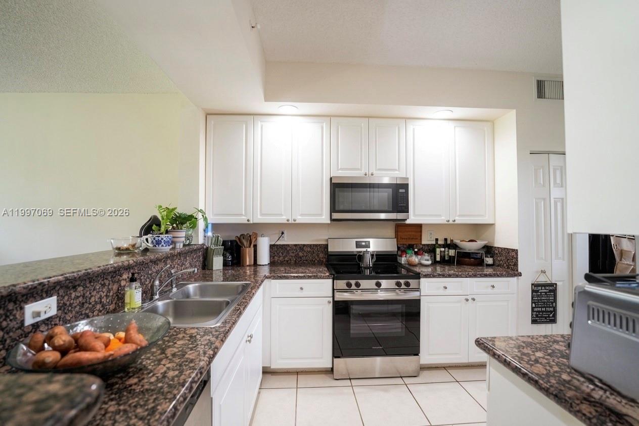 CARIBBEAN AT BOCA BAYOU C - Residential