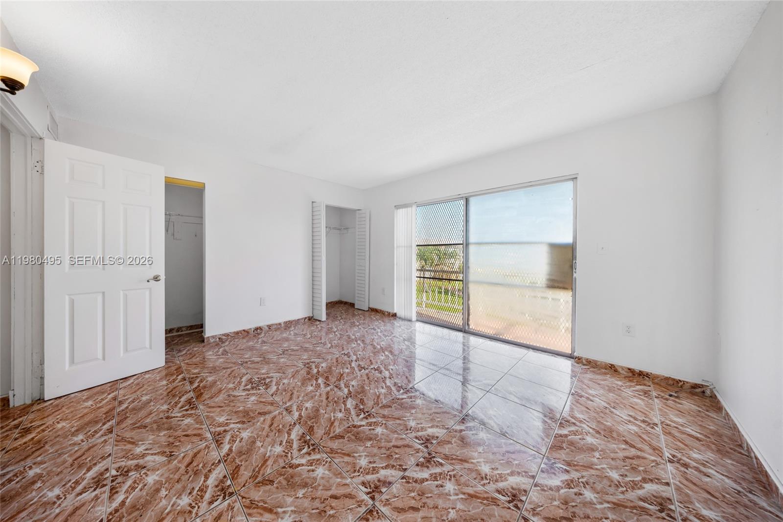 NEW WORLD CONDO APTS II - Residential