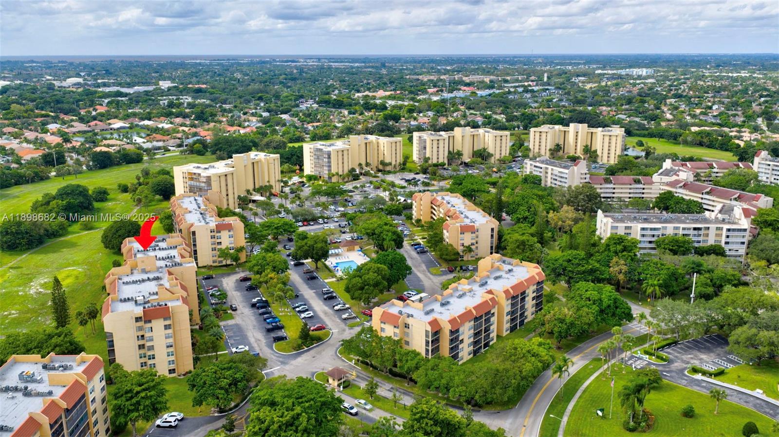 CONDOMINIUM 1 OF ENVIRON - Residential