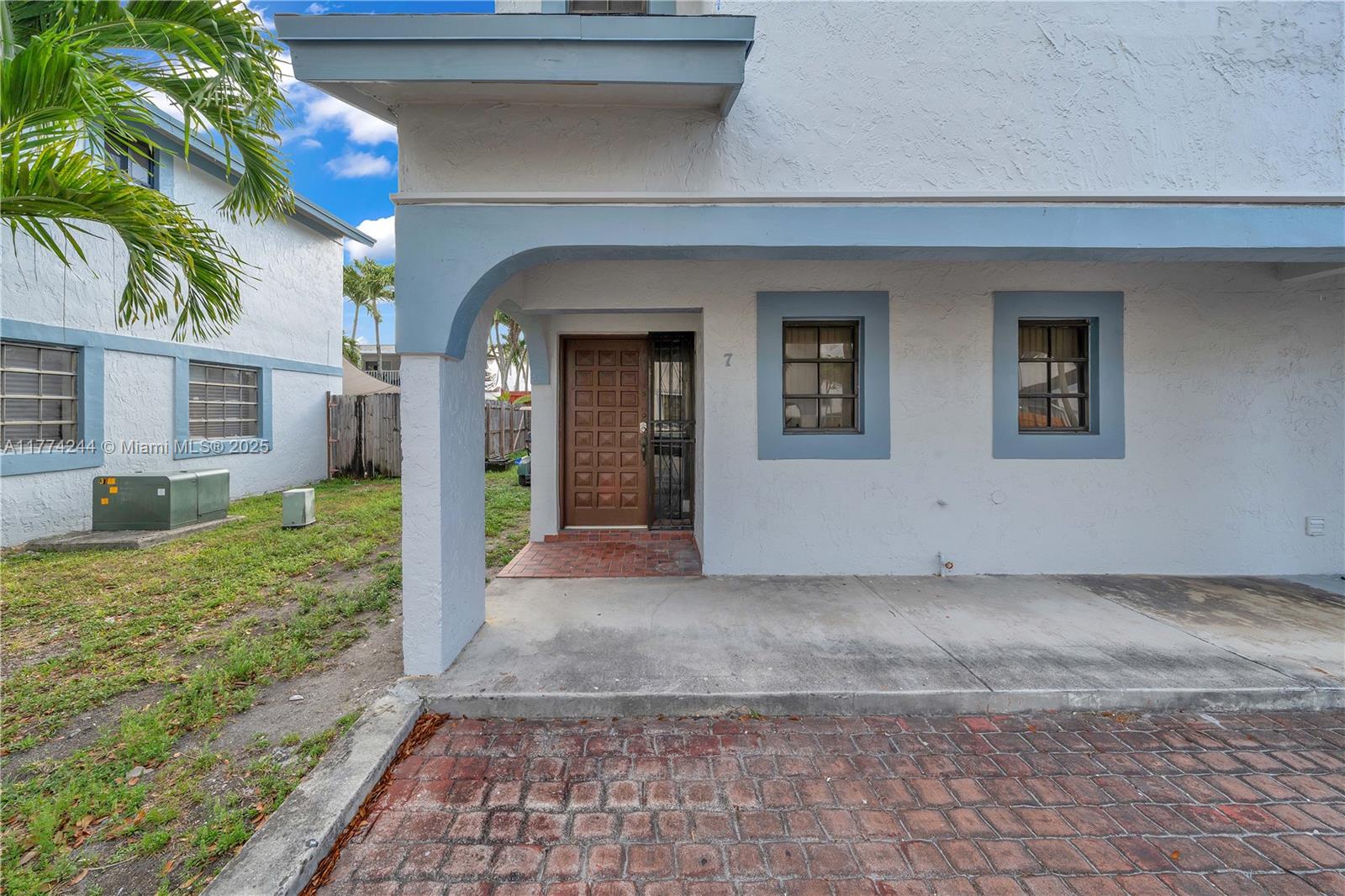 1535 SW 122nd Ave 3-7