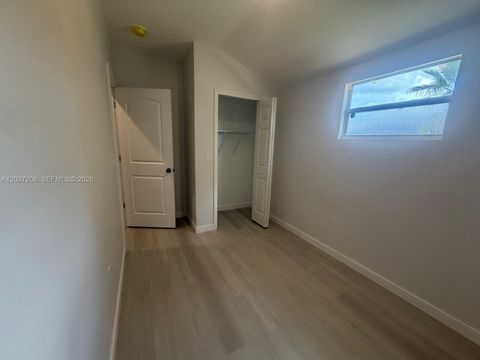 Tiny photo for 2331 Randall St, Sanford, FL 32771 (MLS # A12027208)