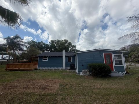 Tiny photo for 2331 Randall St, Sanford, FL 32771 (MLS # A12027208)