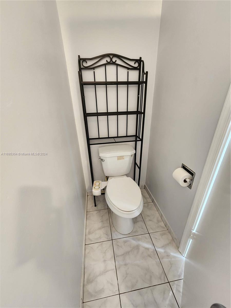 PARK PLACE TOWNHOMES - Residential Lease
