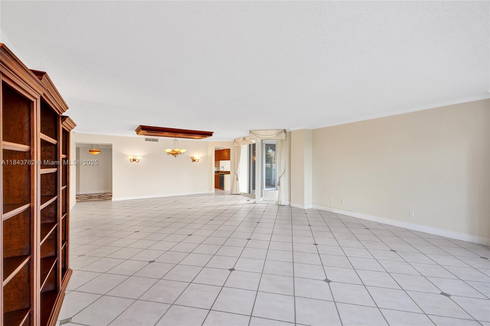 ATLANTIC II AT THE POINT - Residential