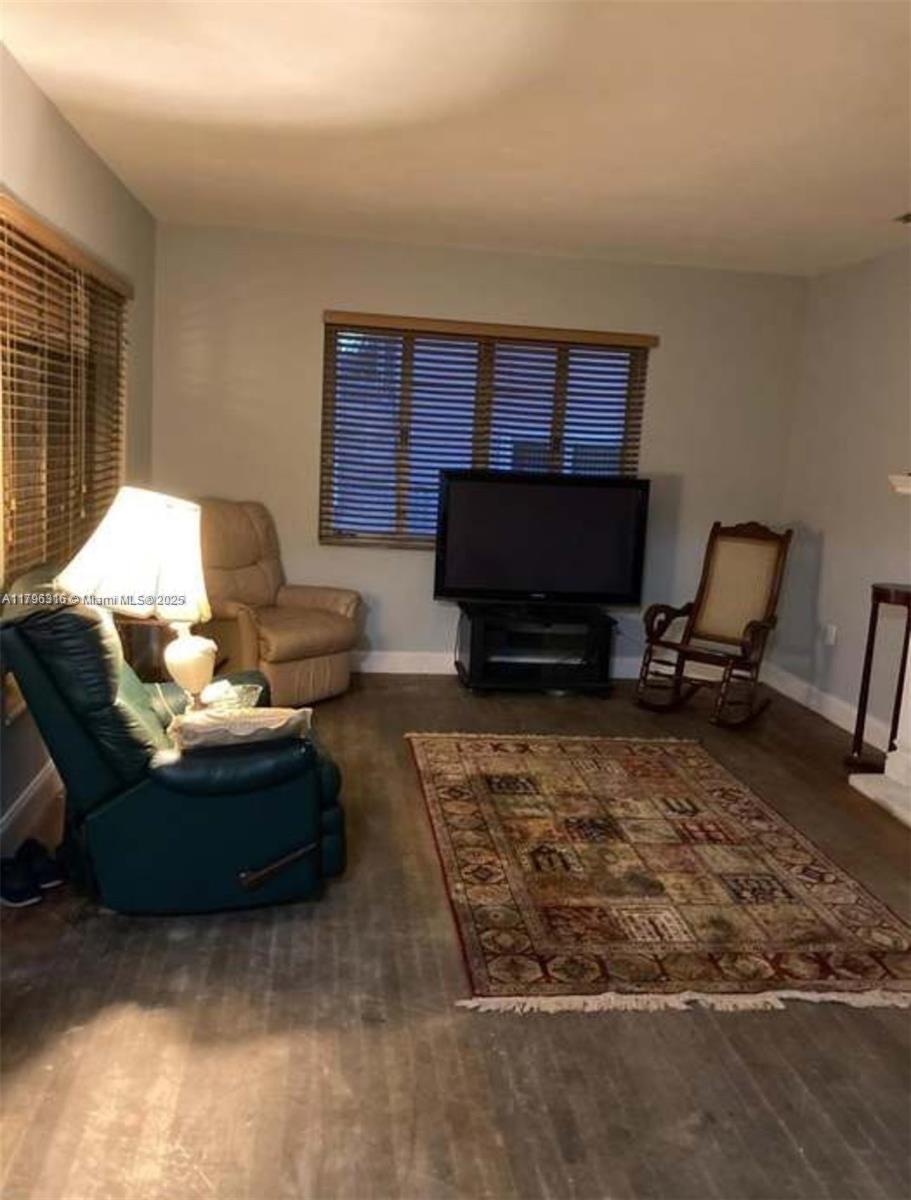LYNDALE ADDN - Residential Income