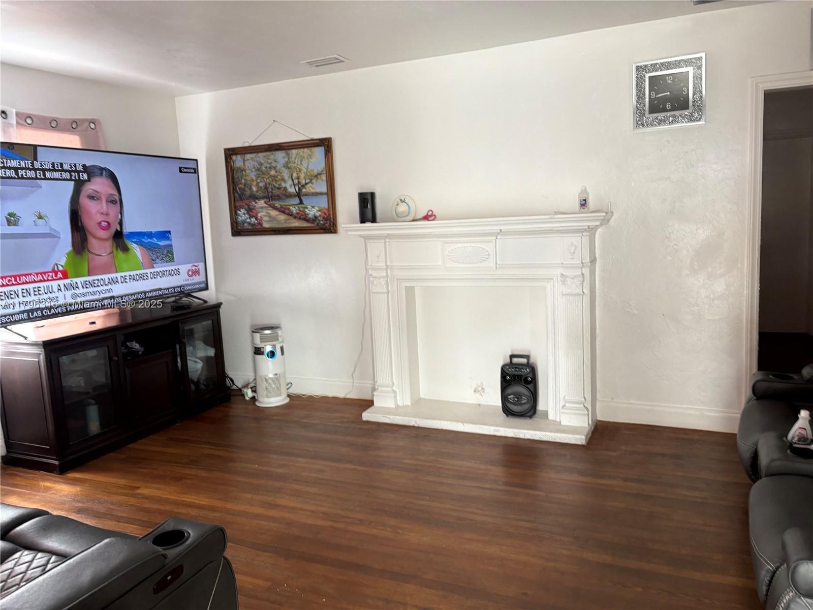 LYNDALE ADDN - Residential Income