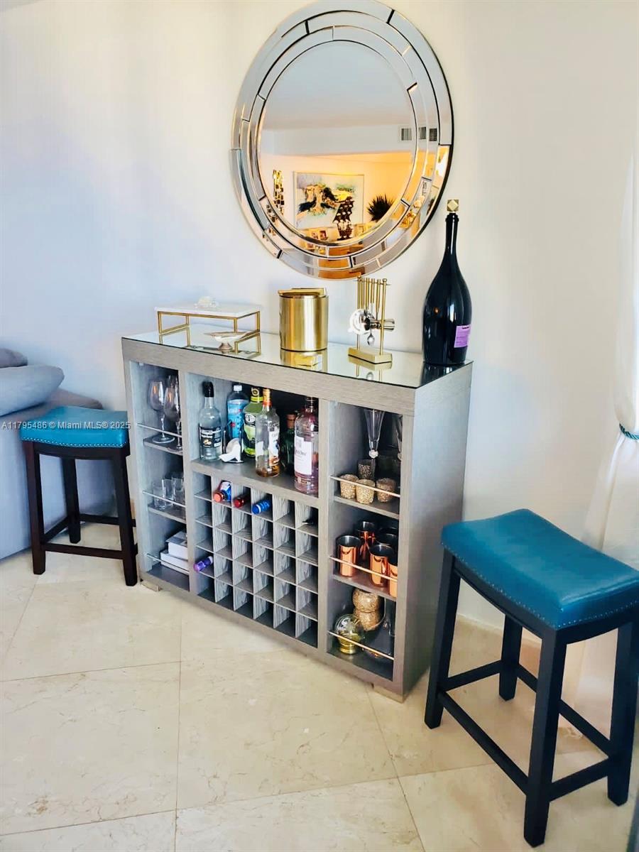 SHORE CLUB CONDO - Residential Lease