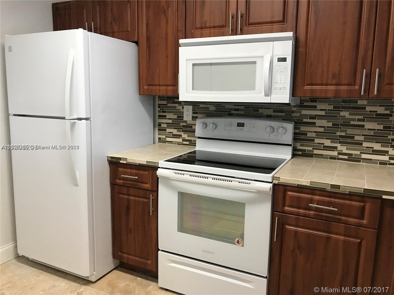 INDIAN LK VILLAGE PHASE 1 - Residential Lease