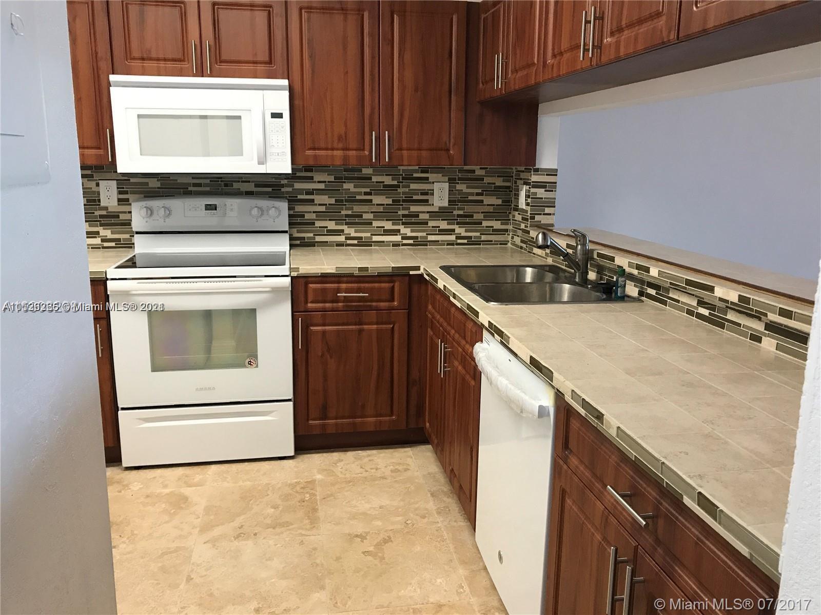 INDIAN LK VILLAGE PHASE 1 - Residential Lease