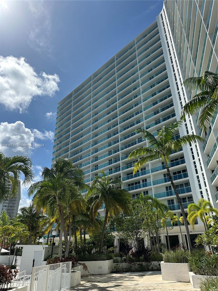 Property for Sale at 100 Bayview Dr 505, Sunny Isles Beach, Miami-Dade County, Florida - Bedrooms: 2 
Bathrooms: 2  - $829,000