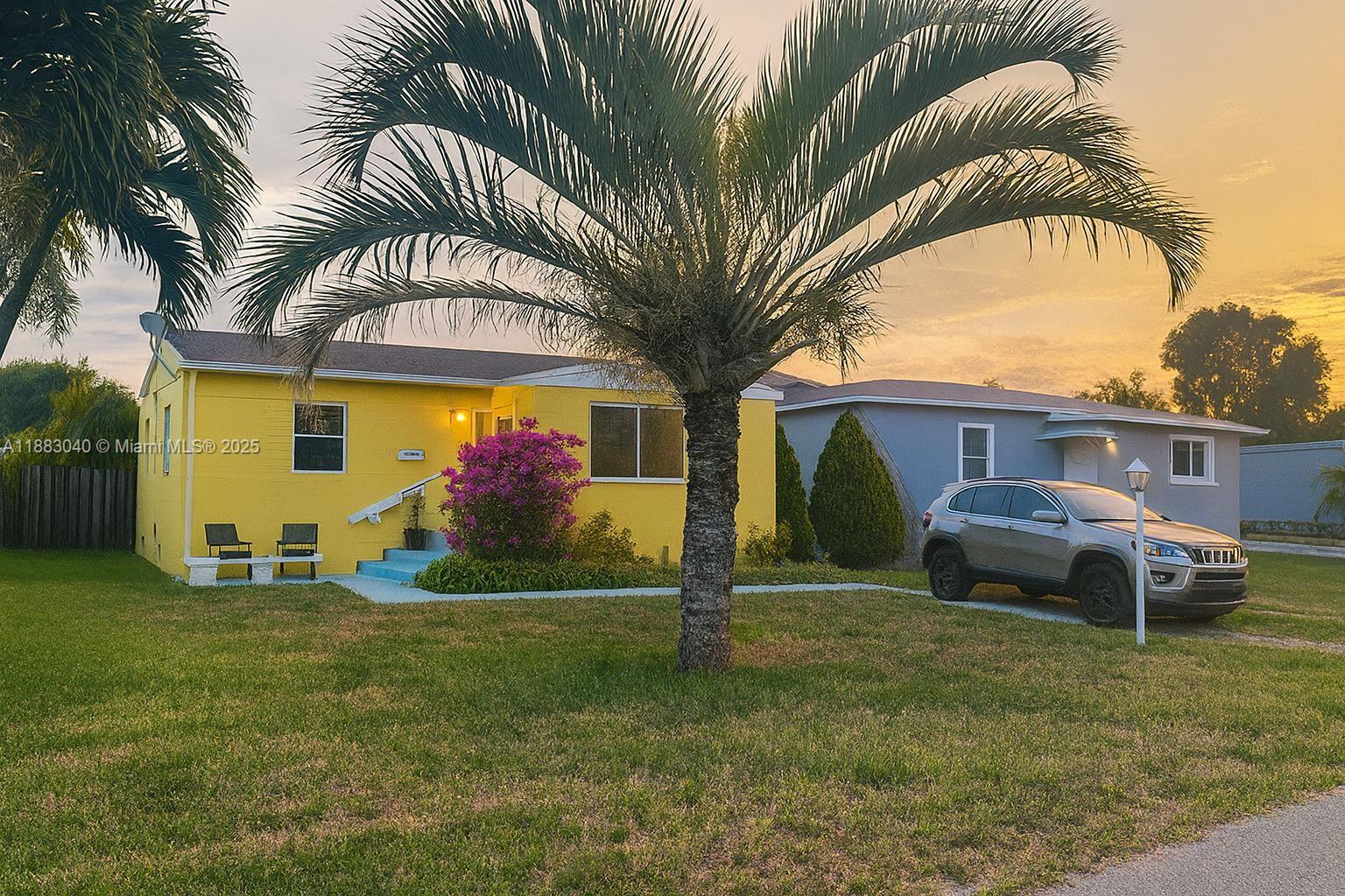 HOLLYWOOD PARK - Residential Lease