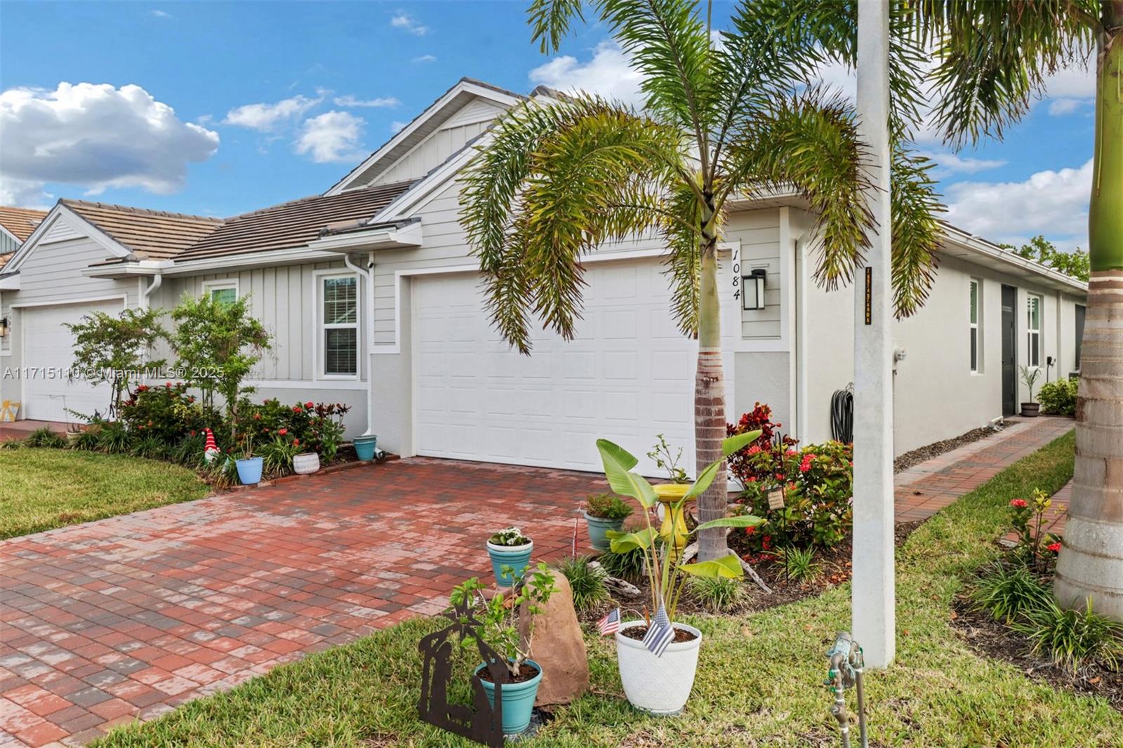 1084 Tranquil Brook Dr, Naples, Collier County, Florida - 2 Bedrooms  
2 Bathrooms - 