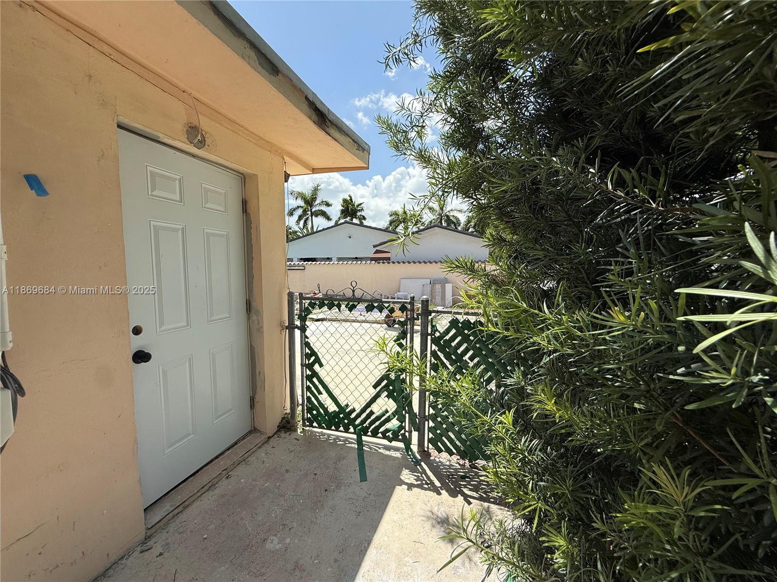 These fully renovated 1-bedroom, 1-bath efficiency units feature a living room, kitchen. Include assigned parking for a car, water, electricity. The unit accommodates up to 2 people. A background check is required, along with the first month's rent and one security deposit. No eviction, history and credit check are necessary. Ready for immediate move-in. This rental has a private entrance and is located in very good neighborhood of Westchester near expressway, great schools, good restaurants, shopping centers, and supermarkets.