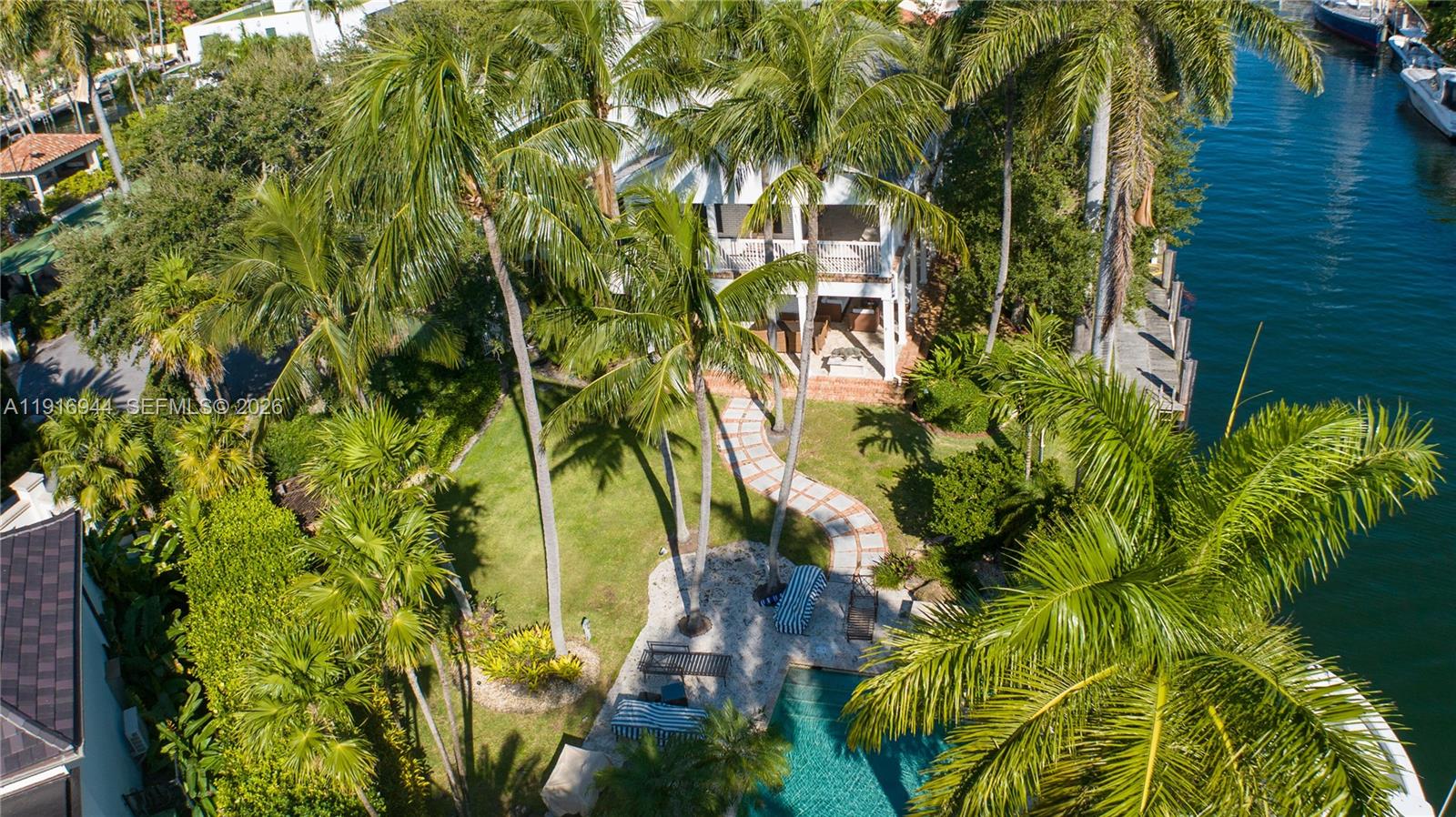 CORAL ISLES - Residential