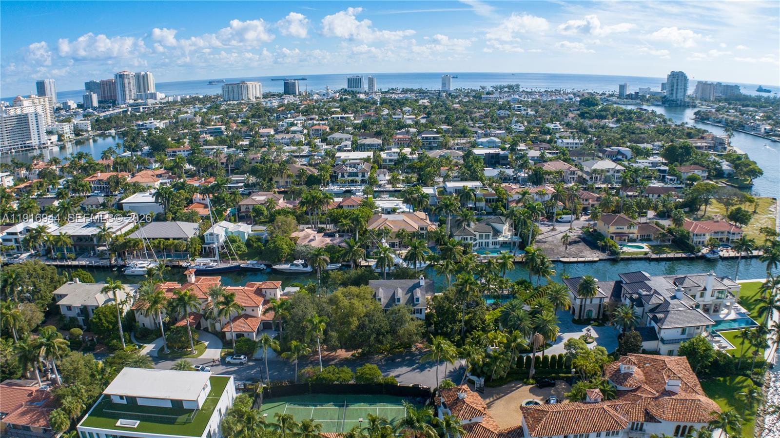 CORAL ISLES - Residential