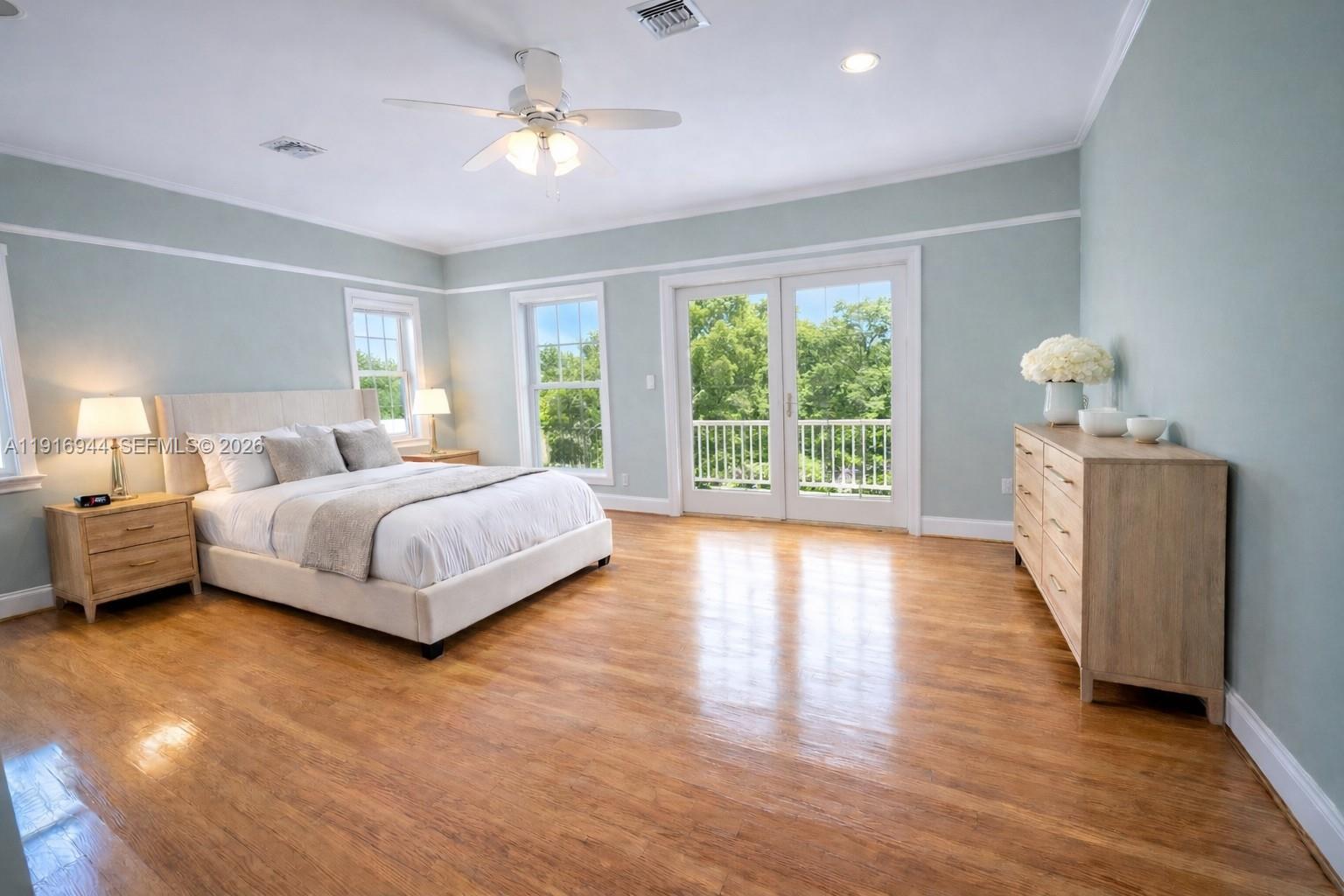 CORAL ISLES - Residential