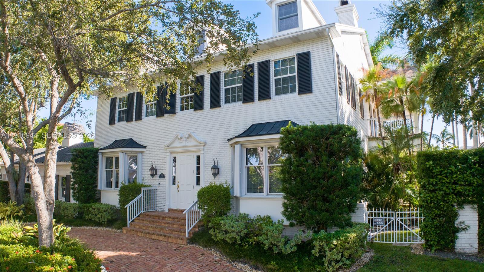 CORAL ISLES - Residential