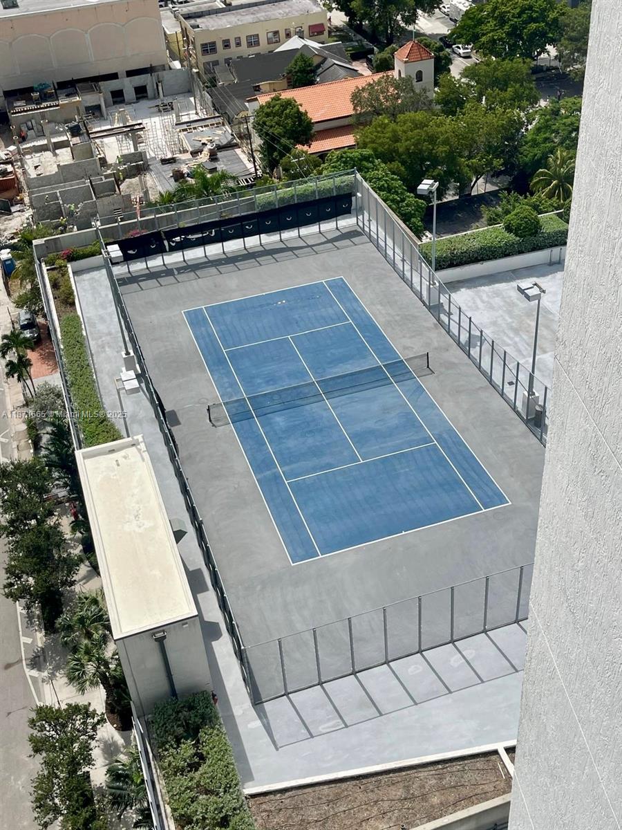 ICON BAY CONDO - Residential Lease