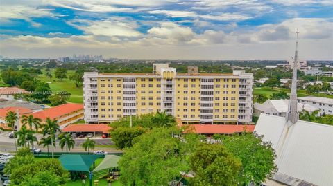 2500 NE 48th Ln 802 Fort Lauderdale FL 33308