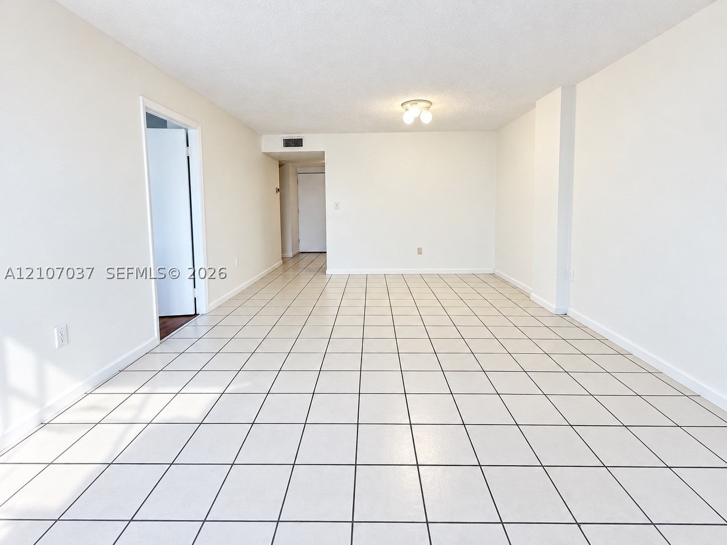 15600 NW 7th Ave 606