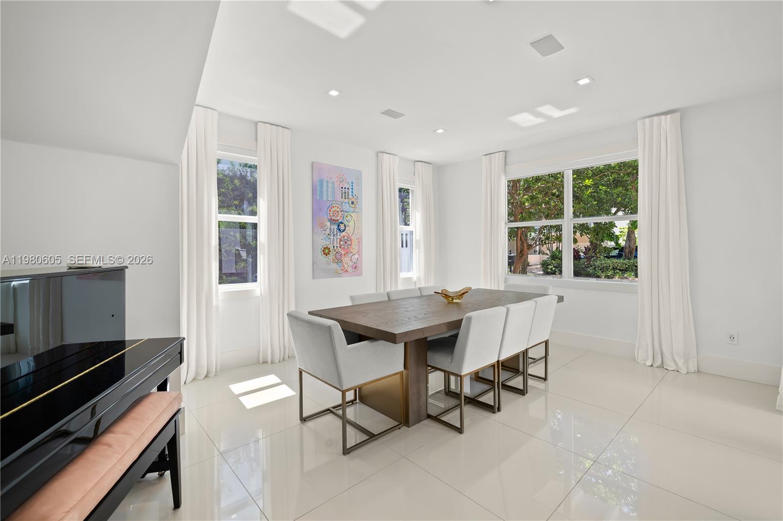 SHAW PROPERTY - Residential