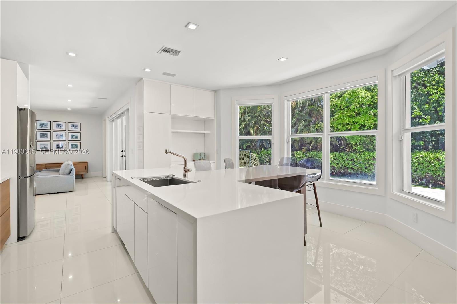 SHAW PROPERTY - Residential