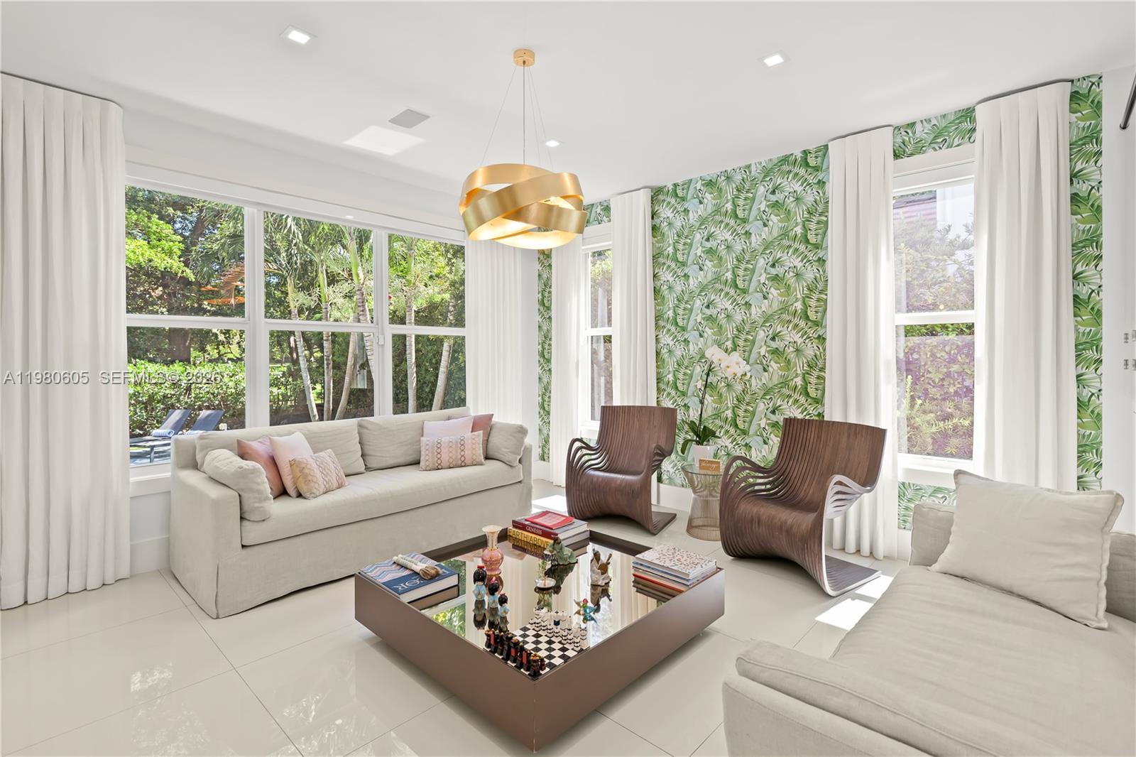 SHAW PROPERTY - Residential