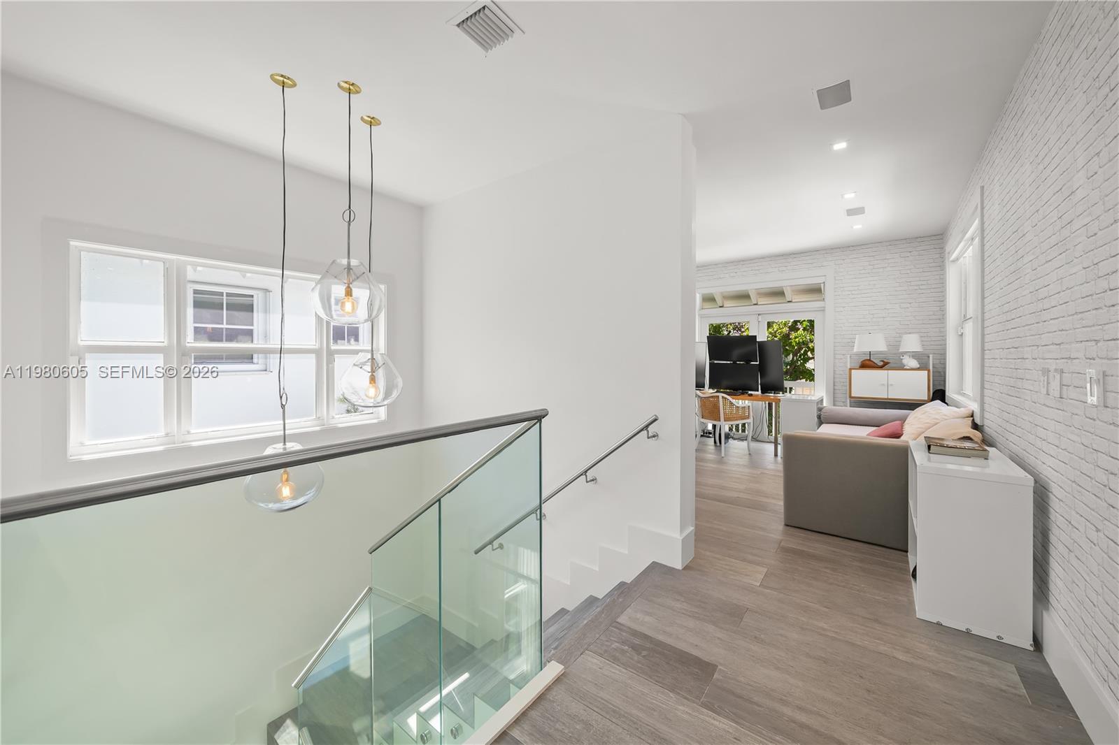 SHAW PROPERTY - Residential