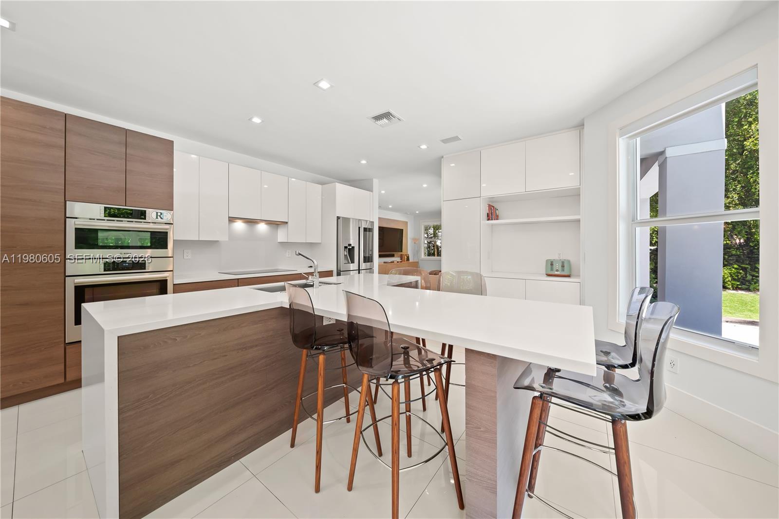 SHAW PROPERTY - Residential