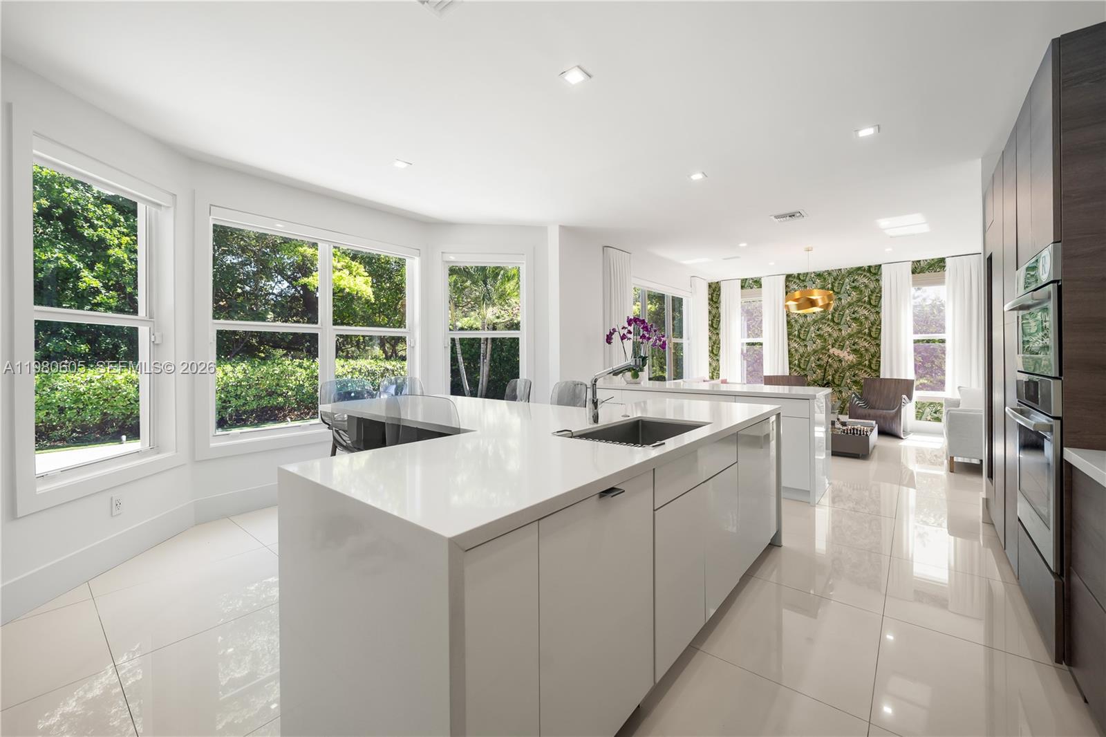 SHAW PROPERTY - Residential