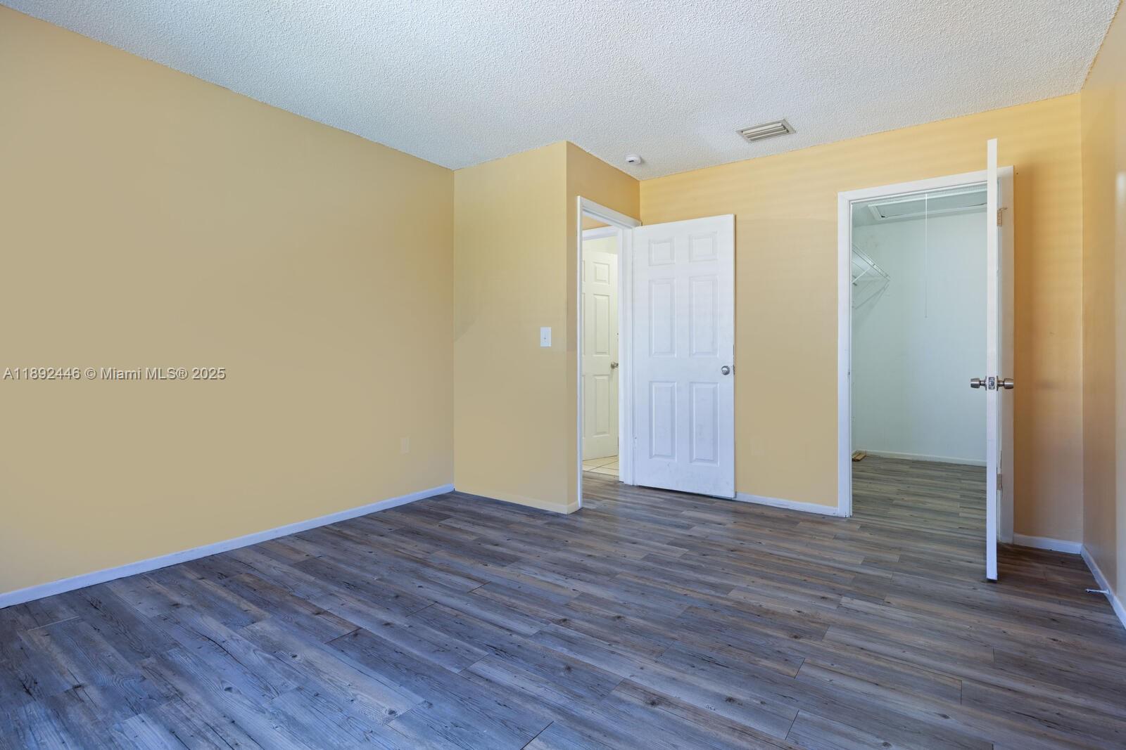 SEAGRAPE VILLAGE CONDO - Residential