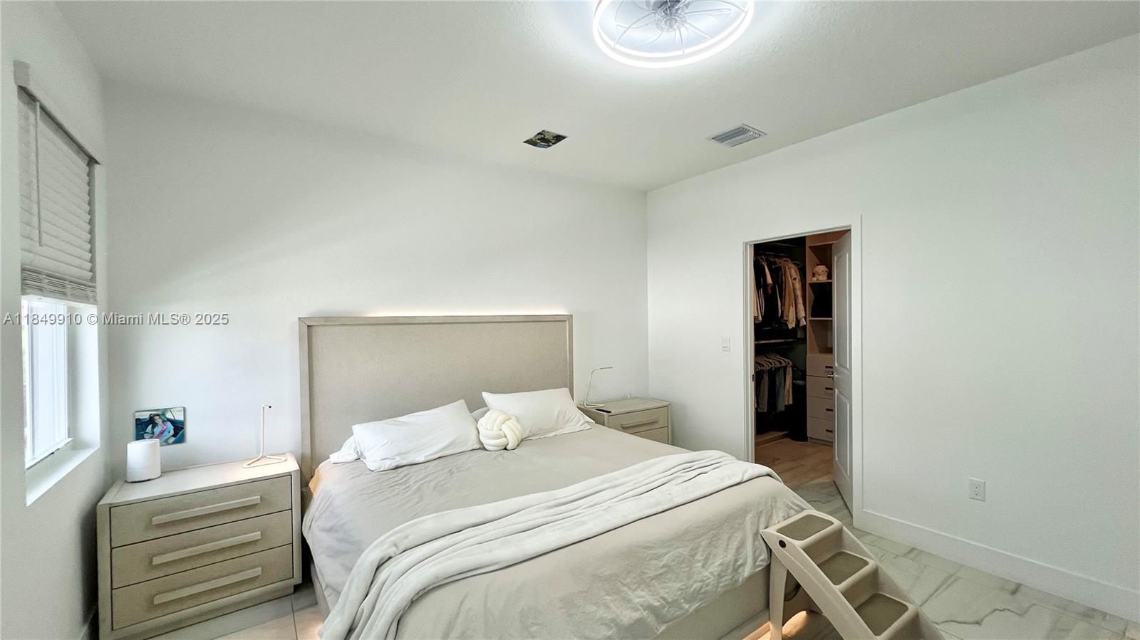 MERRICK SQUARE - Residential