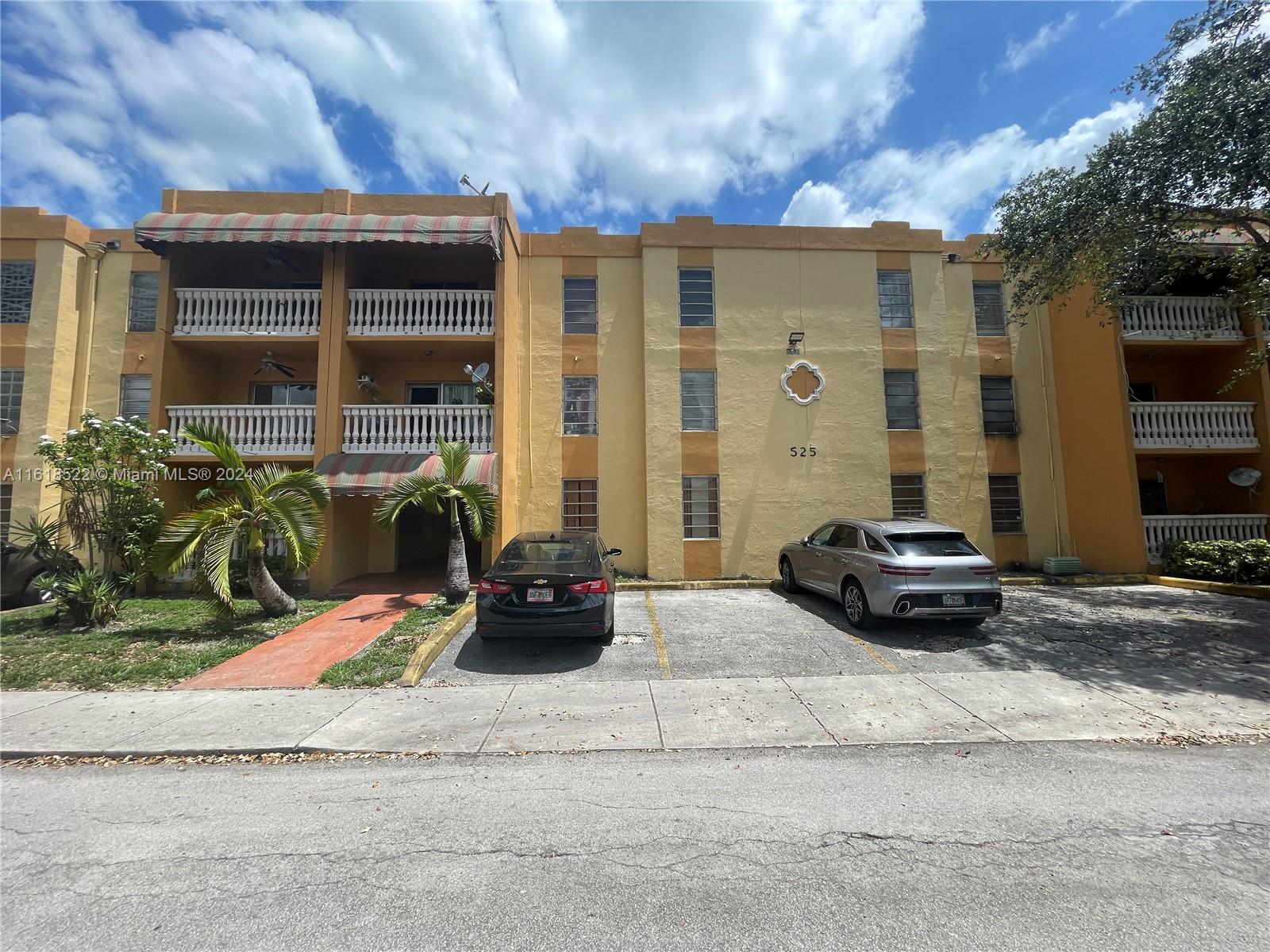 View Hialeah, FL 33014 condo