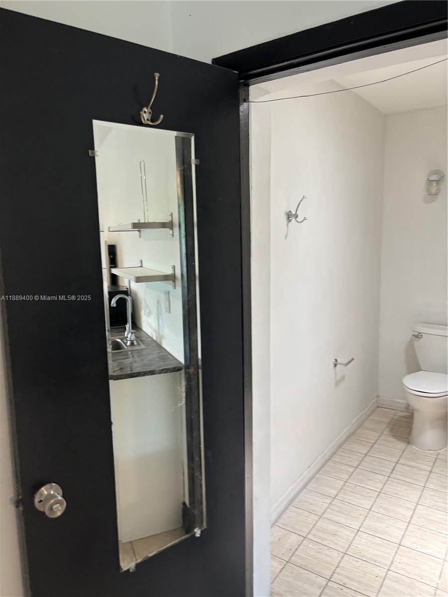 WINSTON PARK UNIT TWO - Residential Lease