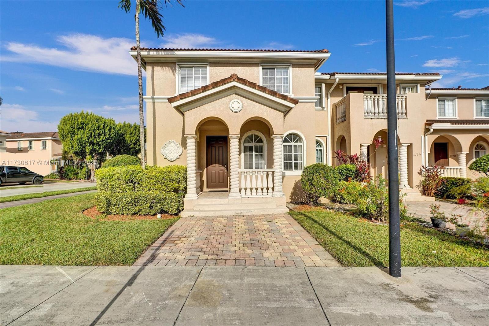 Property for Sale at 27982 Sw 140th Ave, Homestead, Miami-Dade County, Florida - Bedrooms: 3 
Bathrooms: 3  - $395,000