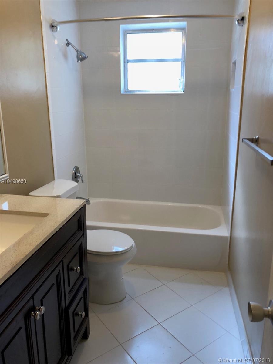 KINGSTON SQUARE CONDO - Residential Lease