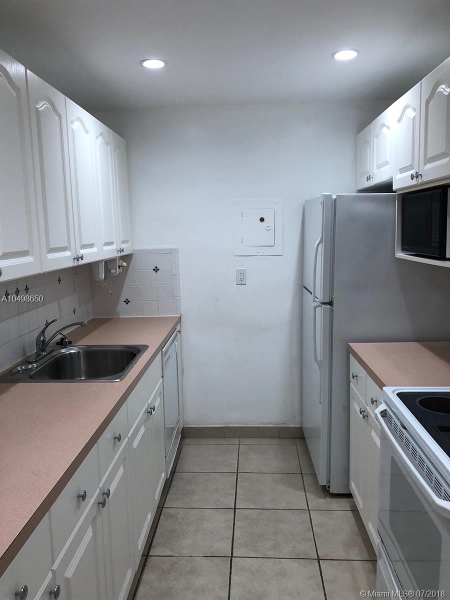 KINGSTON SQUARE CONDO - Residential Lease