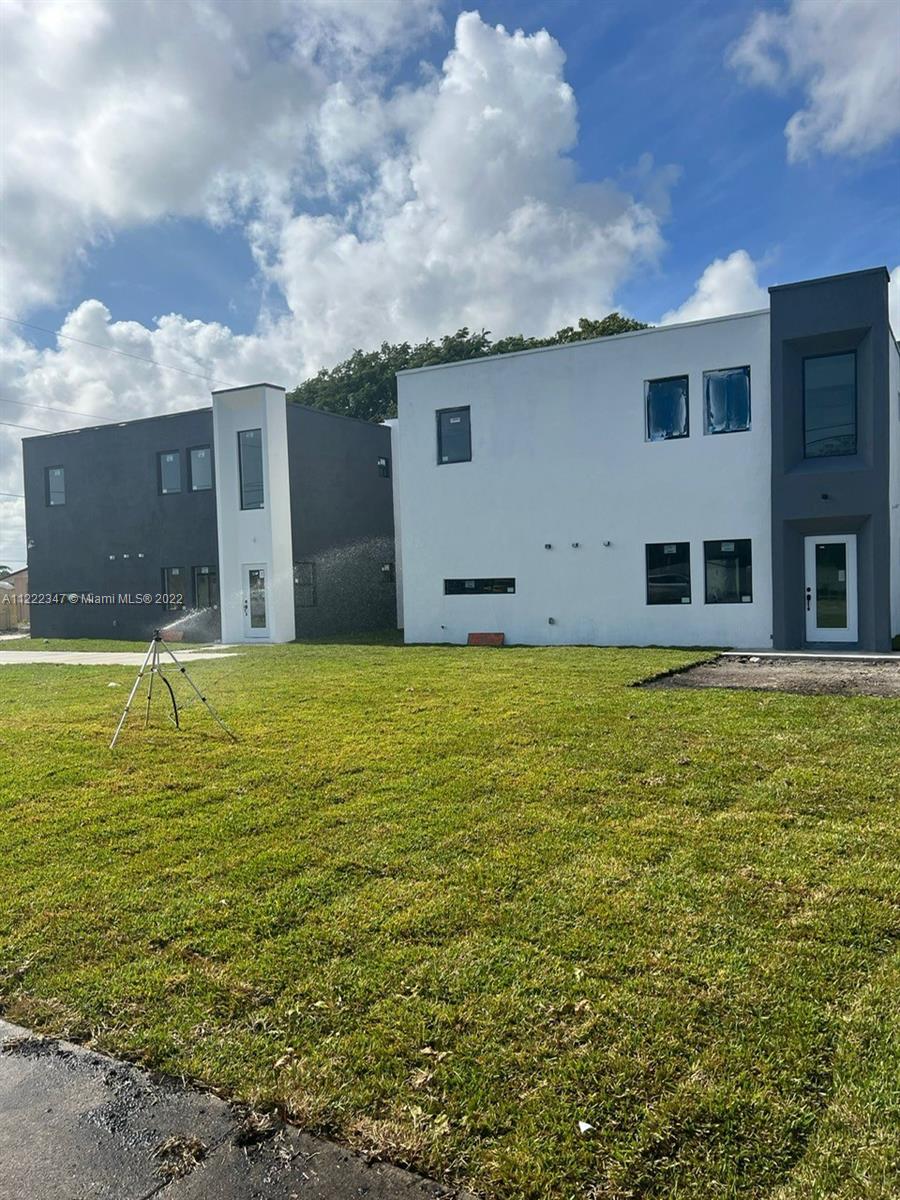 NEW SO MIAMI HEIGHTS SEC - Residential