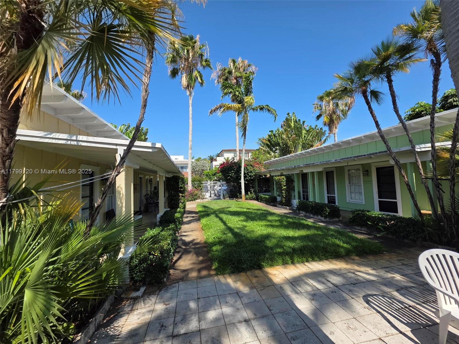Property for Sale at 809 Ne 17th Ave 3, Fort Lauderdale, Broward County, Florida - Bathrooms: 1  - $184,900