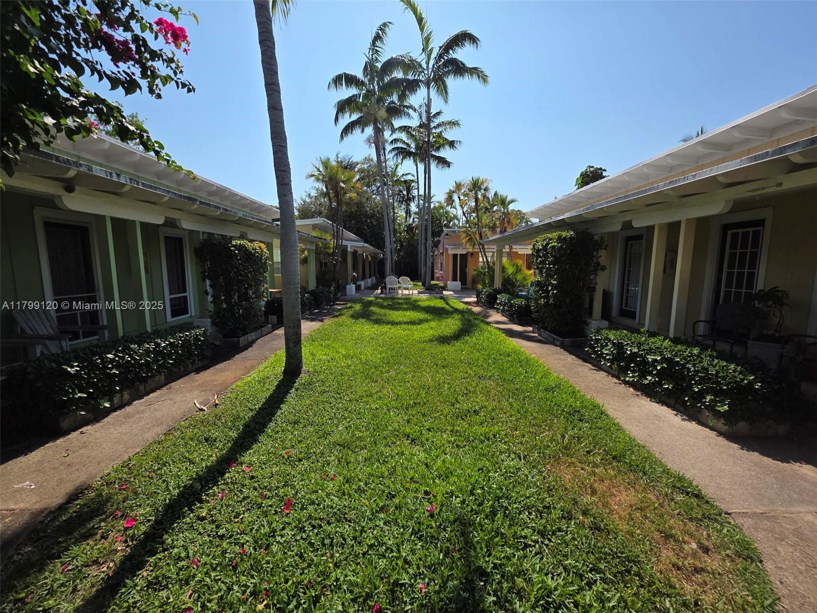 ARTIST COLONY CONDO - Residential