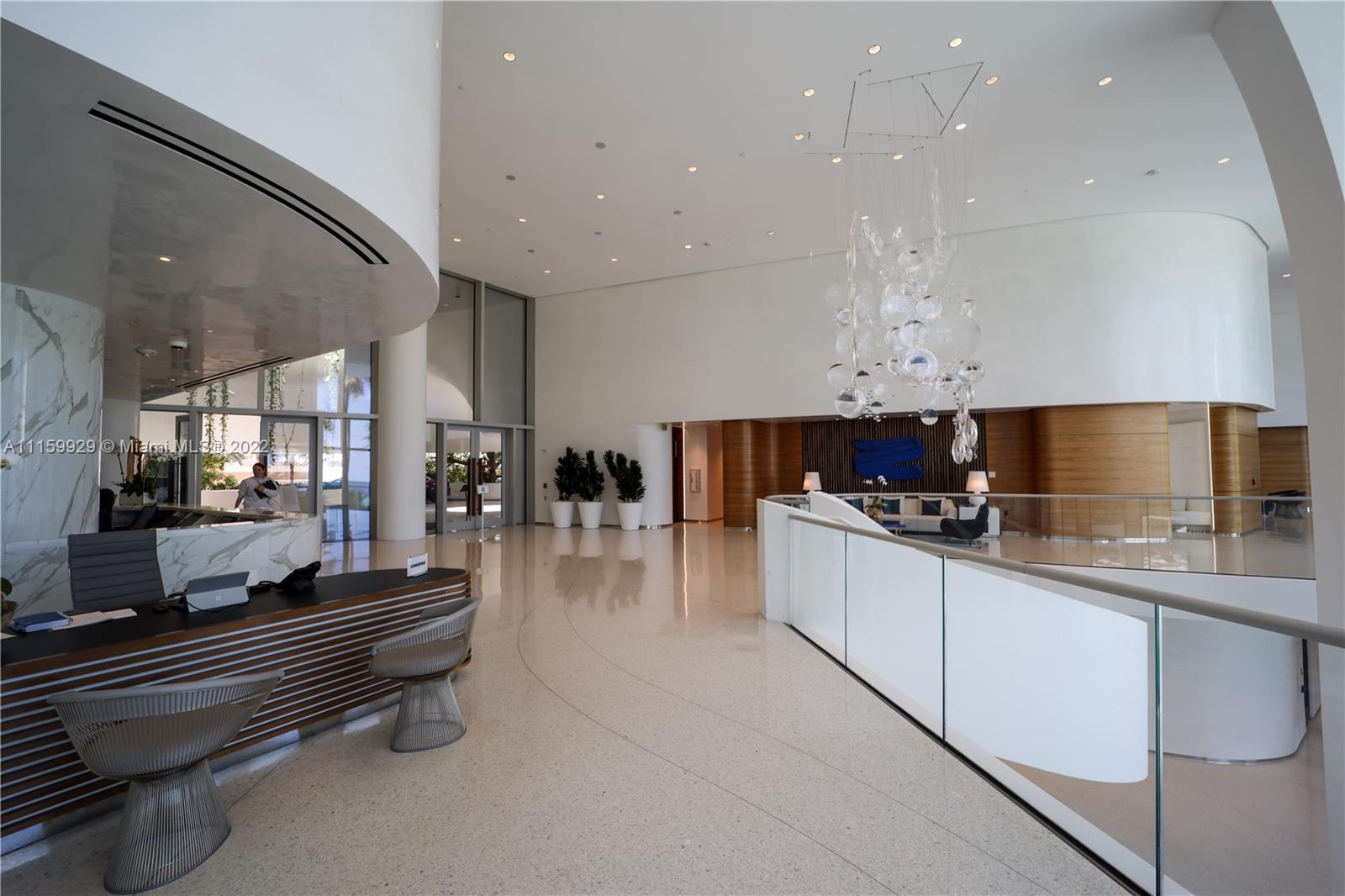 JADE SIGNATURE CONDO - Residential