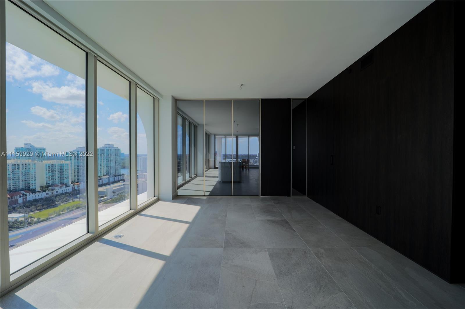 JADE SIGNATURE CONDO - Residential