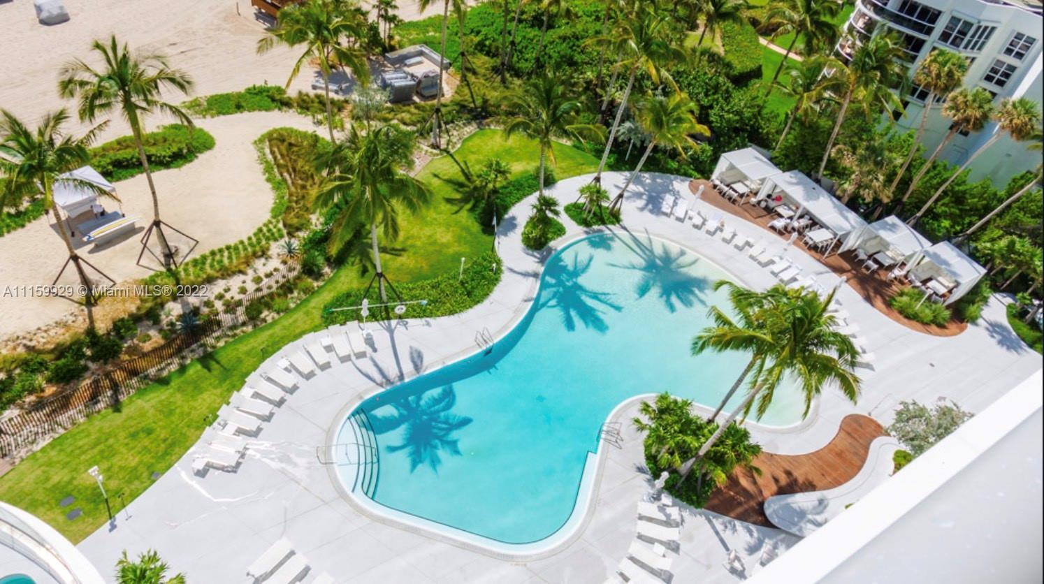 JADE SIGNATURE CONDO - Residential