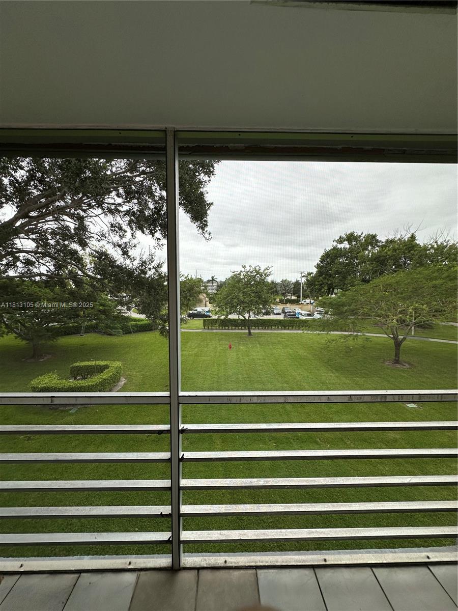 SUFFOLK AT CENTURY VILLAG - Residential Lease
