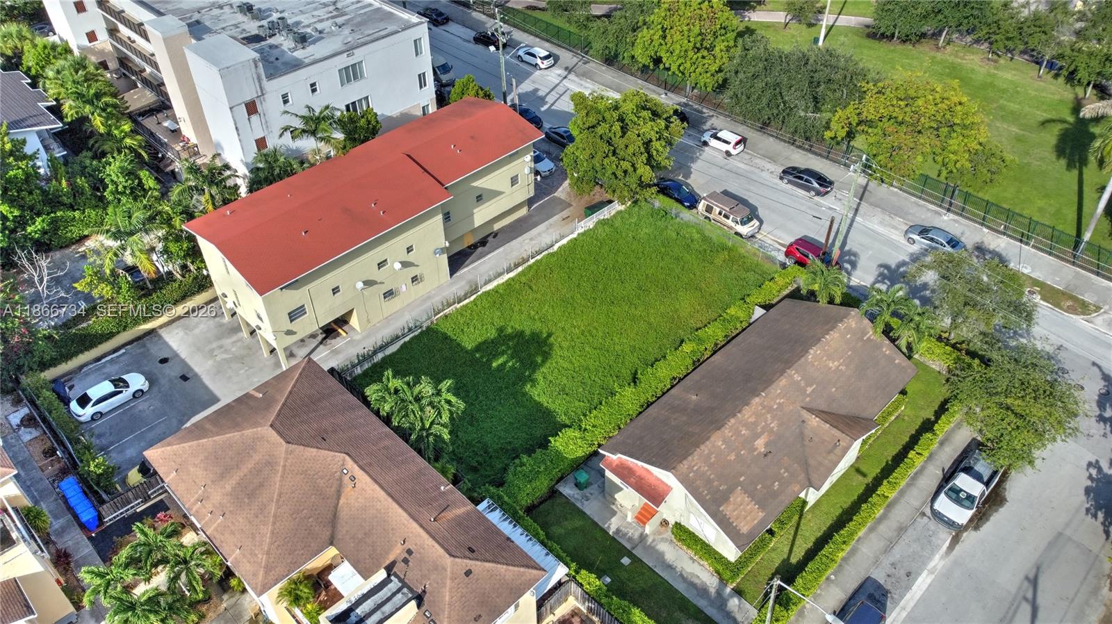 City of Miami South - Land