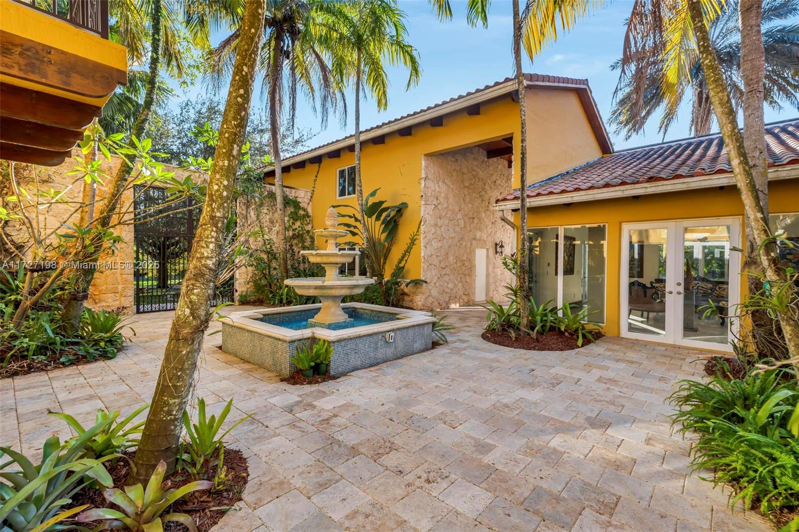 FLA FRUIT LANDS CO SUB NO - Residential