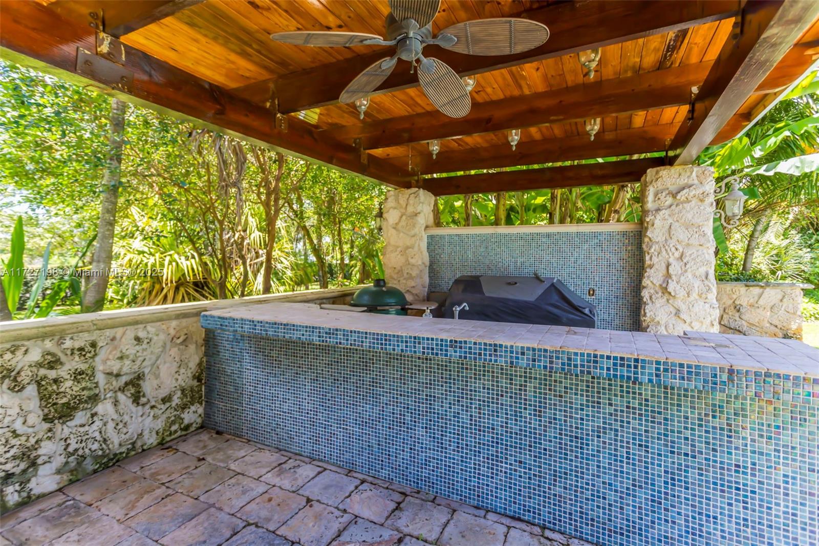 FLA FRUIT LANDS CO SUB NO - Residential